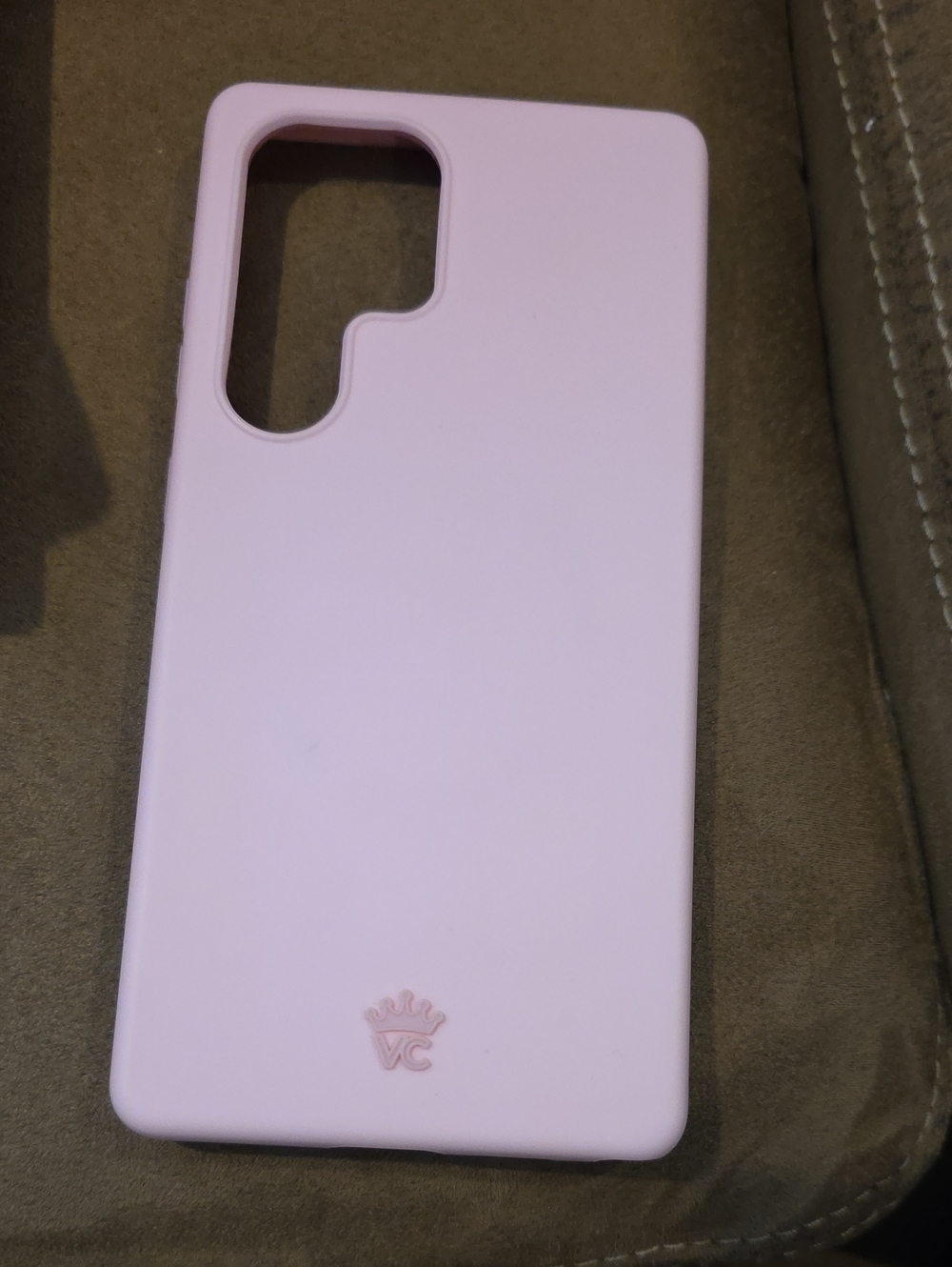 Velvet Caviar Soft Pink Silicone Phone Case Samsung S25 Ultra.